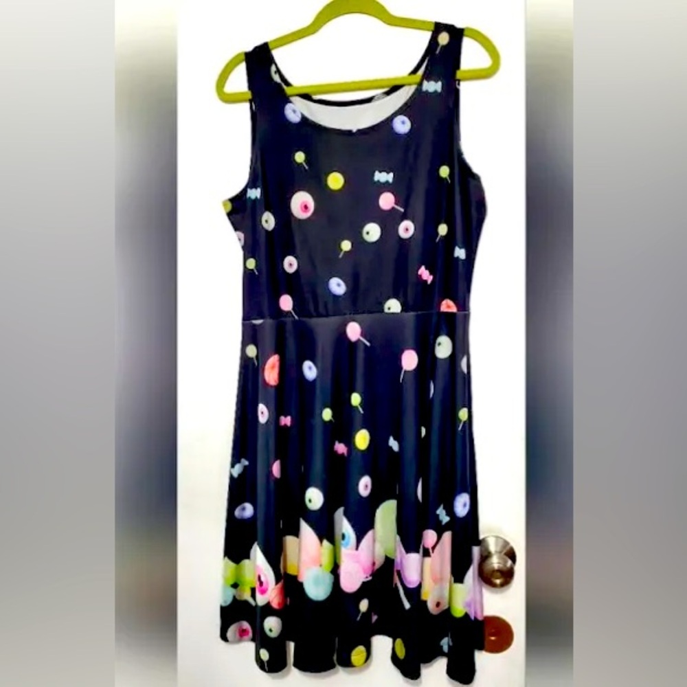 Vera’s eye candy skater dress medium